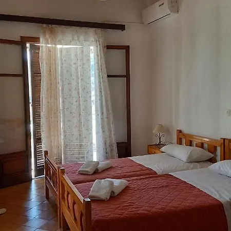 Dimitrakis * Kassiopi